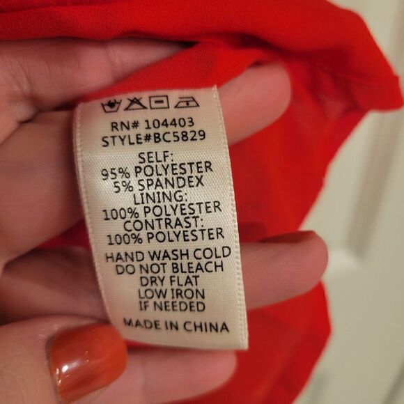 J.O.A. Red Bell Sleeve Off The Shoulder Dress size XS - Picture 4 of 9